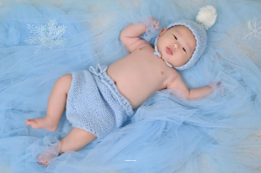 鹰潭宝宝后囟门闭合时间 鹰潭宝宝后囟门闭合时间